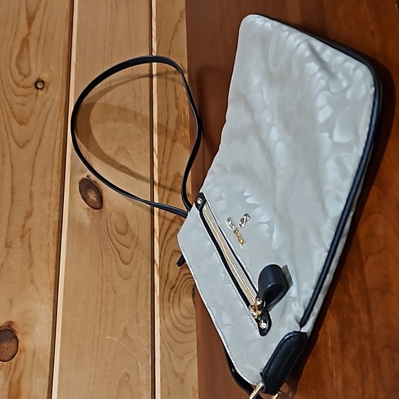 Michael Kors Handbag - Picture 3 of 5